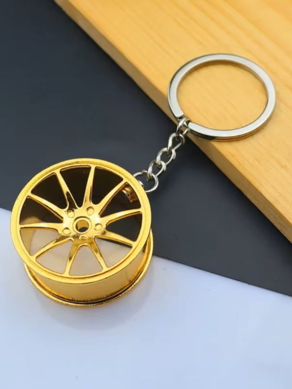 Gold Spinning Wheel Rim Keychain JDM Drift Car Lover Tuner Key Ring Accessory